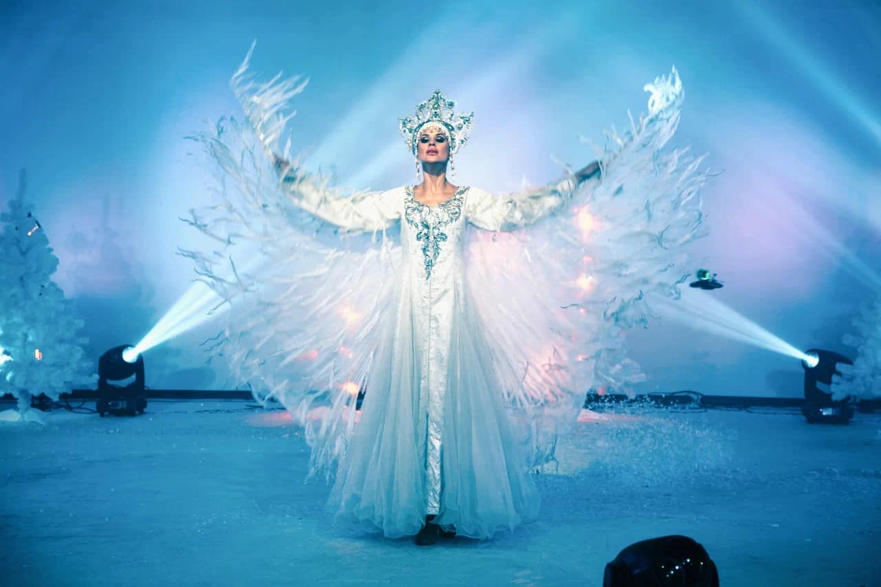 IMG_5419 2 Ice queen finale costume under stage lighting at a New Year show